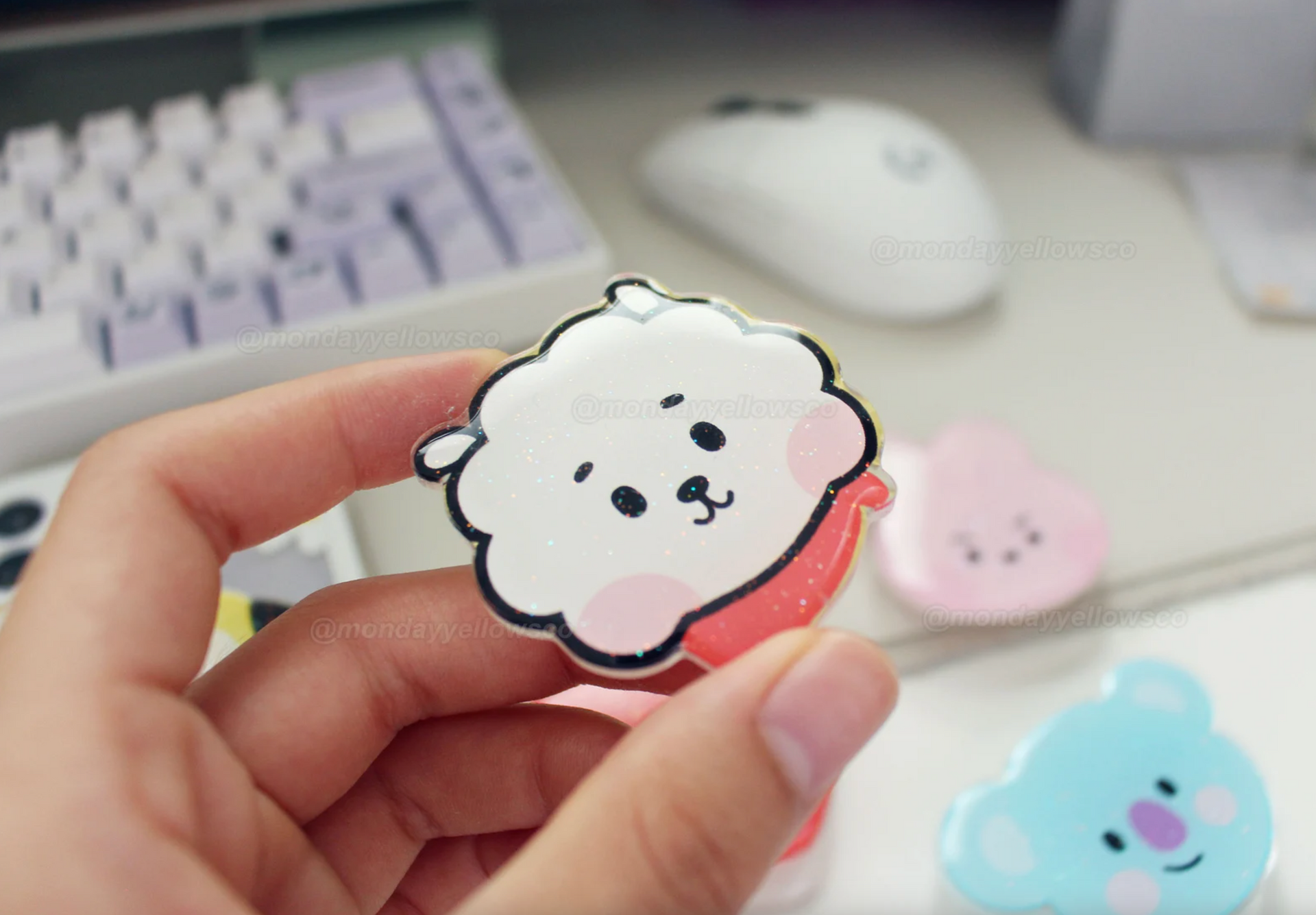 BTS Phone Grip – monday yellows